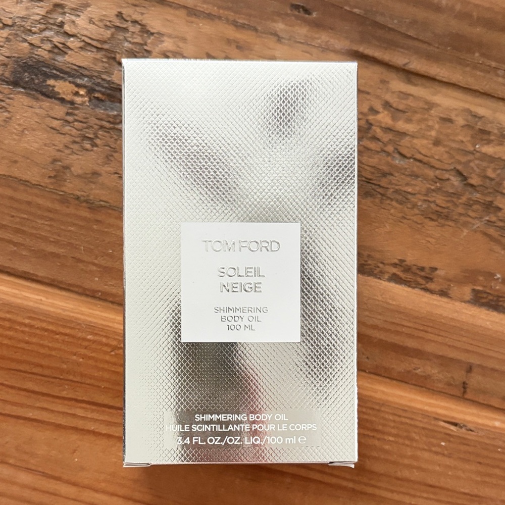 Tom Ford Soleil Neige Shimmering Body Oil  3.4oz brand new in box